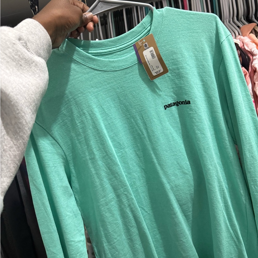 Patagonia Aqua Blue Graphic Long Sleeve - Picture 2 of 2